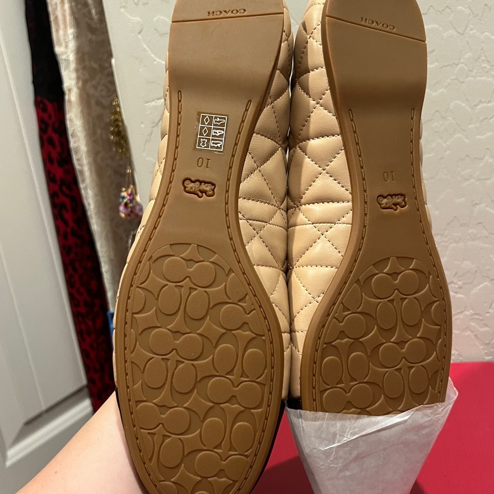 New Coach flats 10 - Picture 3 of 3